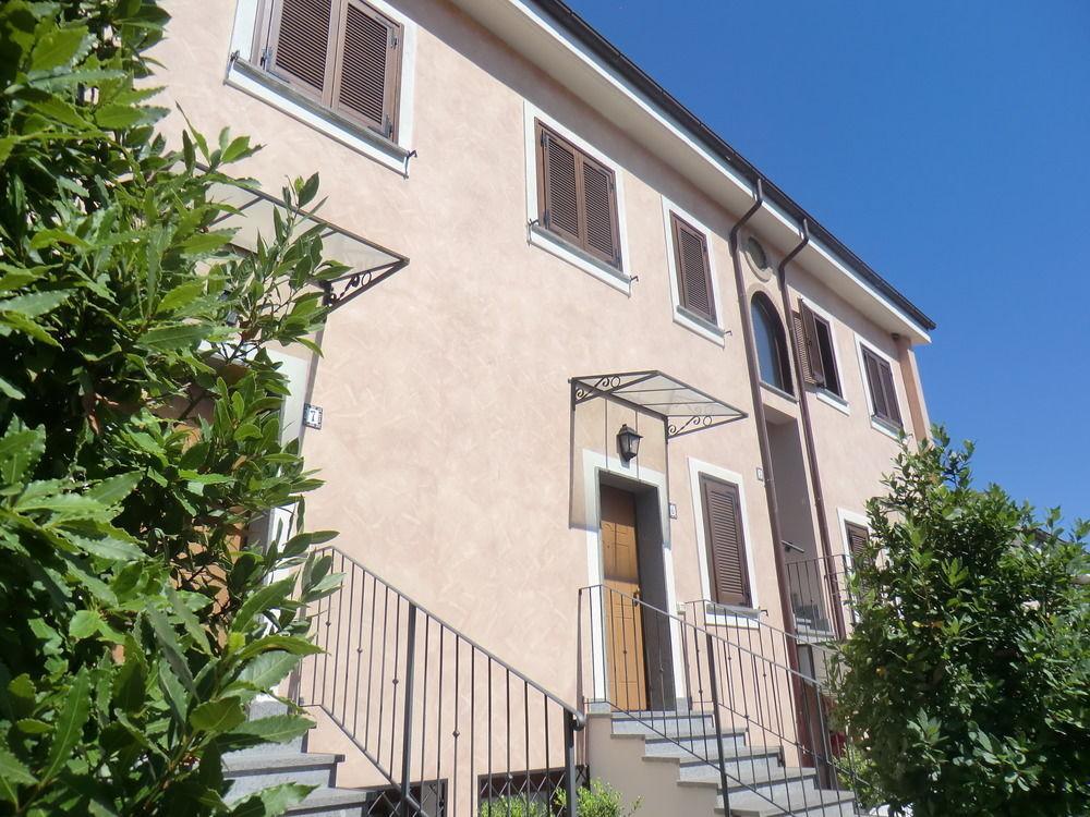 Il Casaletto Dei Ludi Aparthotel Aranova Buitenkant foto