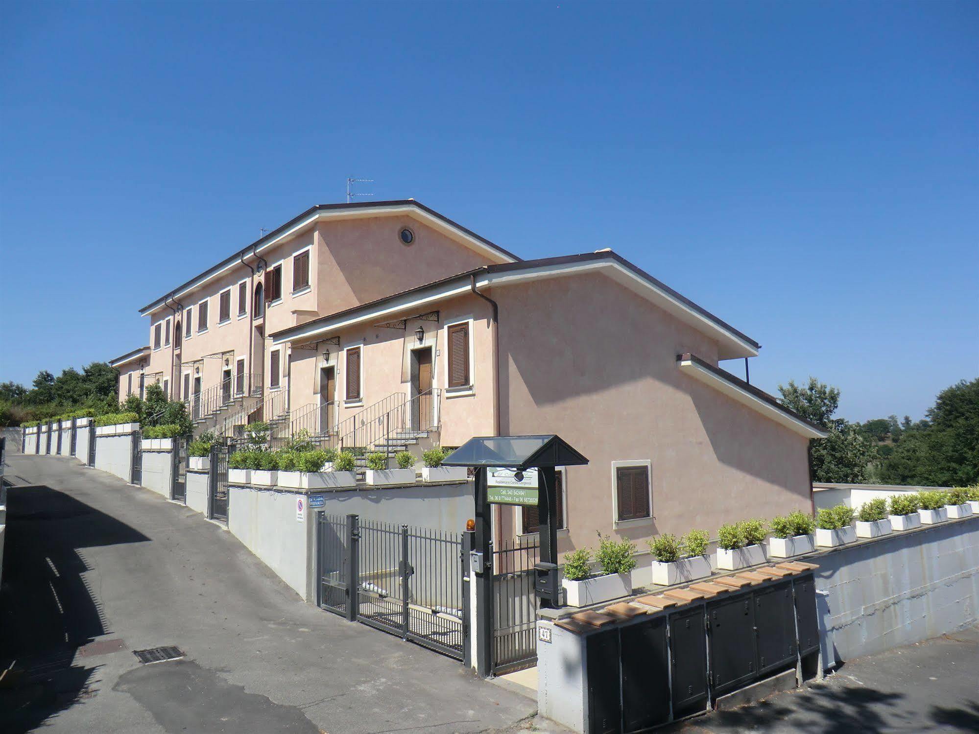 Il Casaletto Dei Ludi Aparthotel Aranova Buitenkant foto