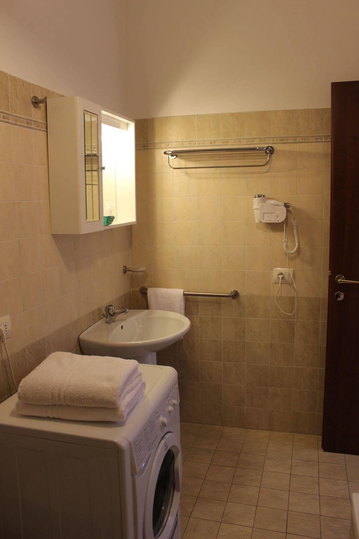 Il Casaletto Dei Ludi Aparthotel Aranova Buitenkant foto