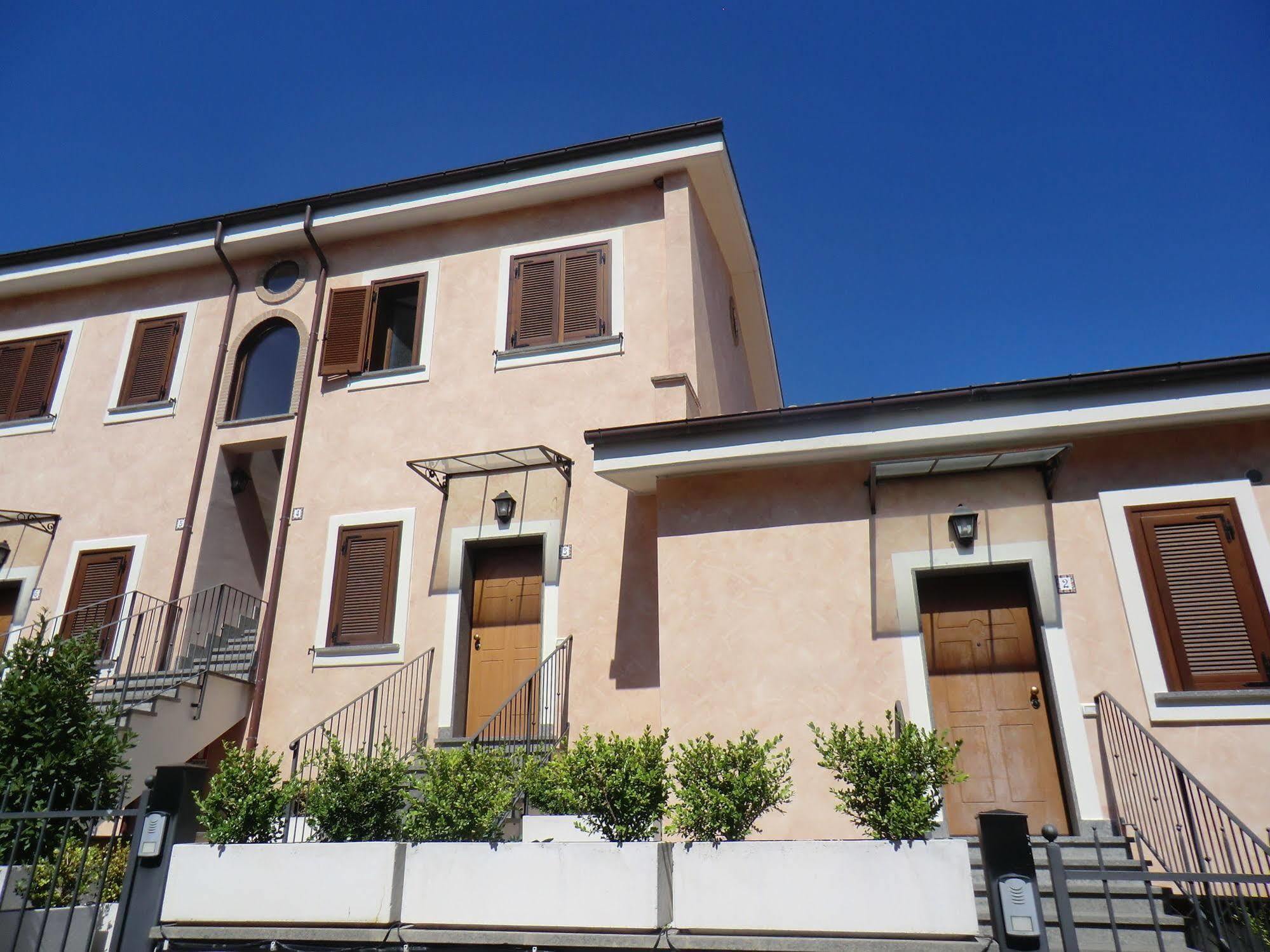 Il Casaletto Dei Ludi Aparthotel Aranova Buitenkant foto