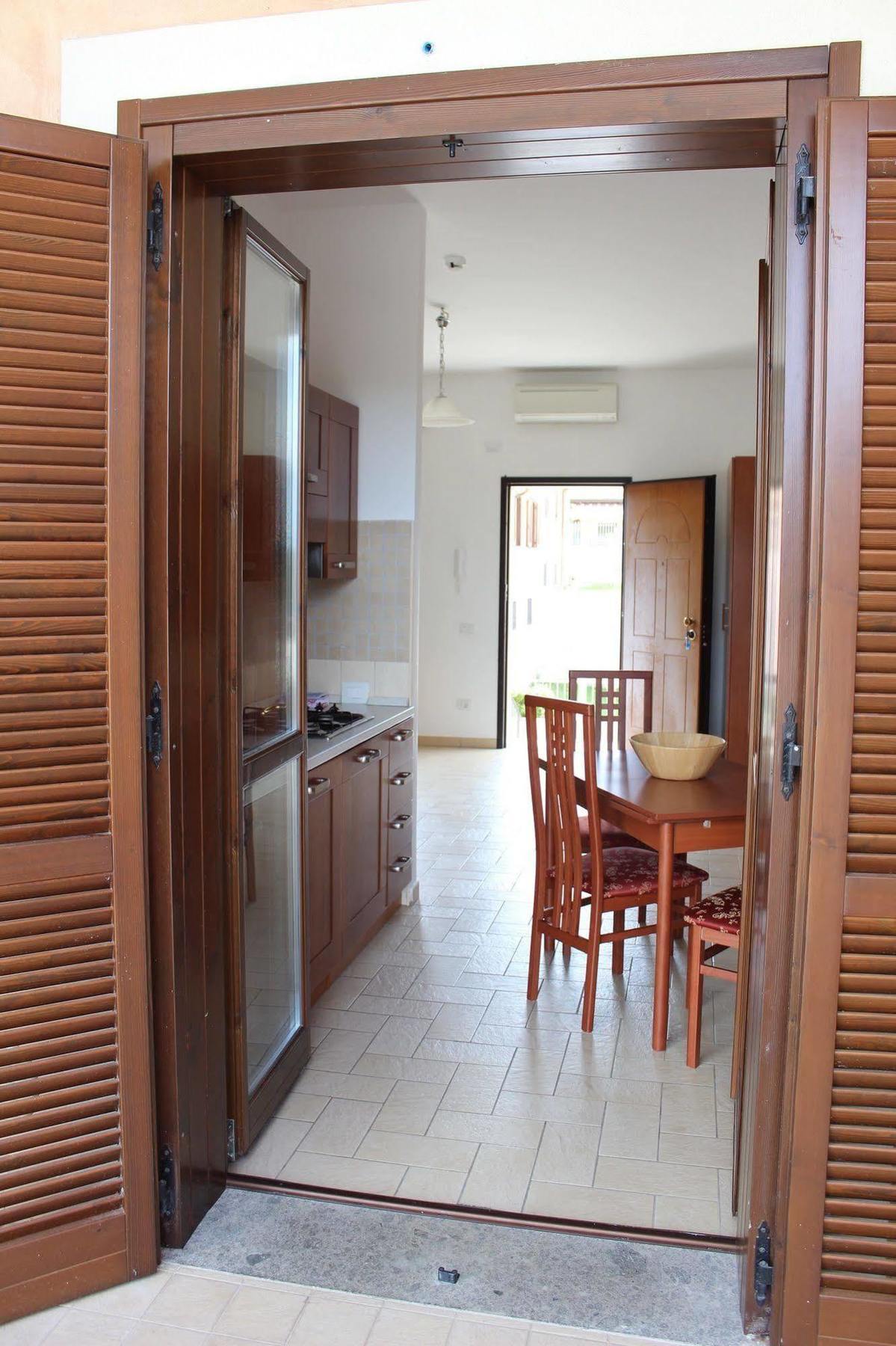 Il Casaletto Dei Ludi Aparthotel Aranova Buitenkant foto